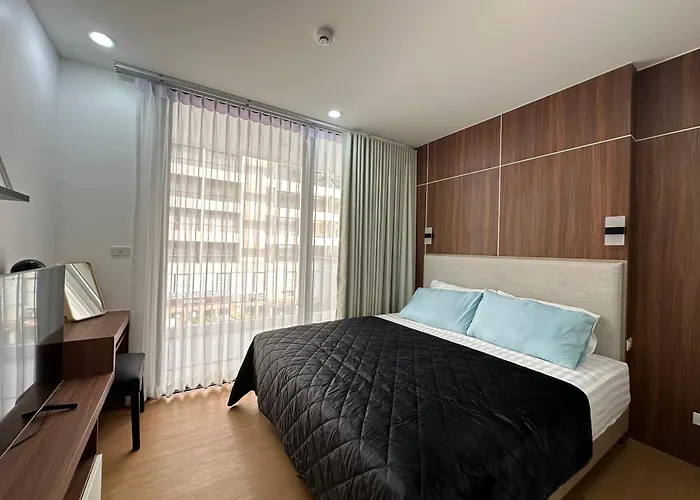 6th Avenue Sukhumvit 305 Bts Asoke & Nana Mrt Sukhumvit Apartment Bangkok